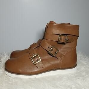 New! Boc Womens Kiley Flat Heel Motorcycle Boots Cognac Brown